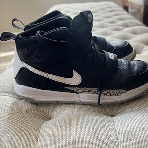 Nike Kids Black and White Mid-Top Sneakers